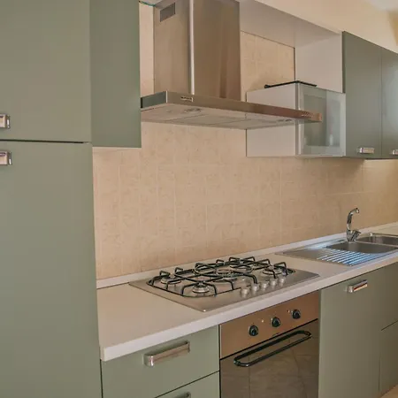 Carlotta's - Marina *